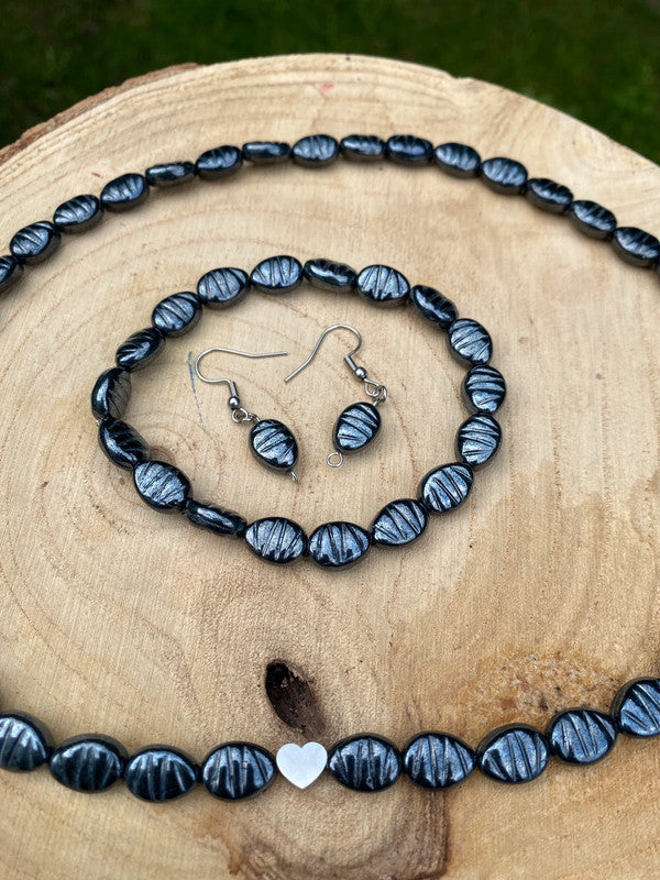 Náušnice - Krásné šperky z magnetitu a komponentů z chirurgické oceli.